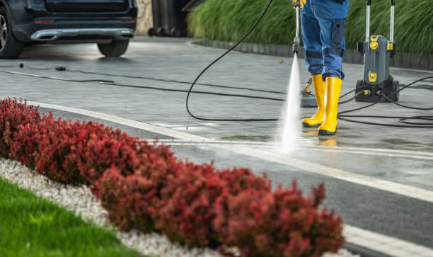 Best Gas Station Cleaning  in Ives Estates, FL